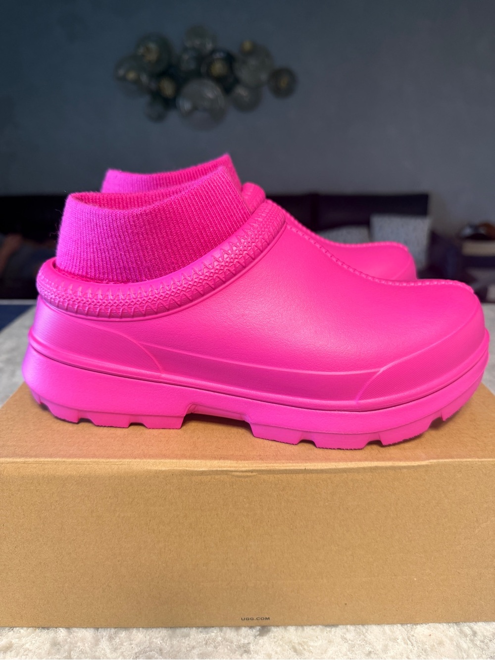 UGG Tasman X Waterproof Clog Boots – Dragon Fruit Pink – Women’s US 7 – NWT